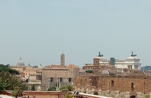 Celio Apartment | Your HOME AWAY FROM HOME a stone's throw from the Coliseum. 2 bedrooms