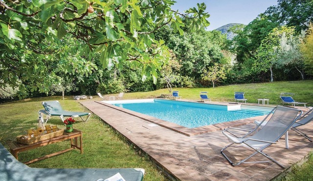 4 bedroom nice home in Terni TR