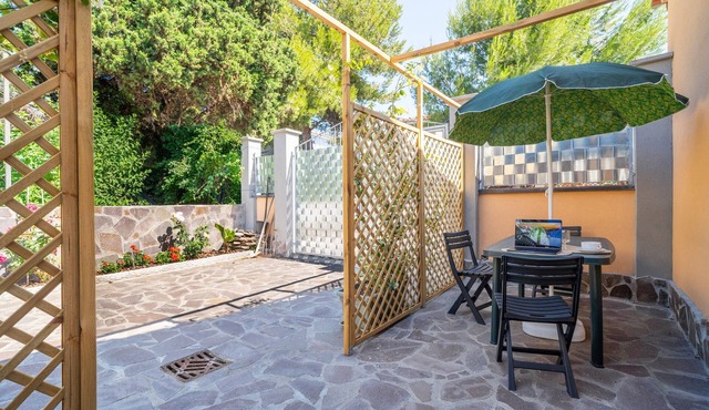Acqua Shanti Lofted Studio