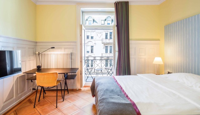 Alma Hotel - Boutique hideaway by the lake with rooftop and ladies-only wellness