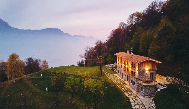 Apartment in Luxury Chalet “Baita Treeb Breva” with Lake View & Wi-Fi - Civenna (Bellagio)