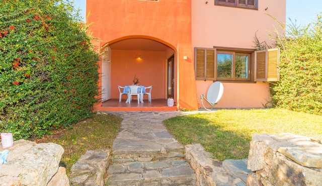 Apartment ‘Villetta Porto Ottiolu 203” Close to Marina and Beach with Balcony