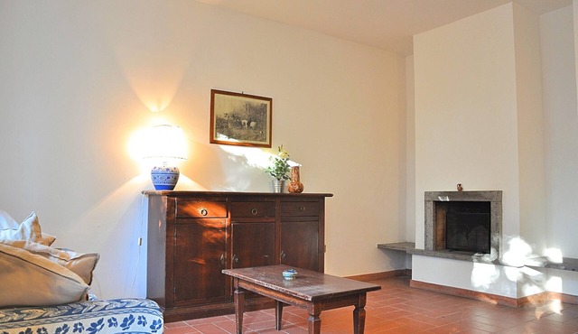 Apartment with Garden View