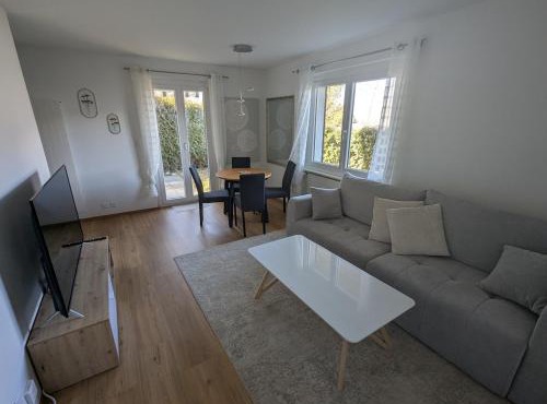 Appartement entier avec terrasse et jardin
