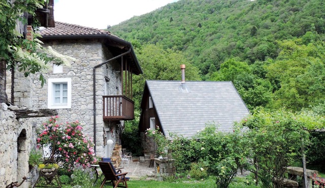 Beautiful private villa for 4 guests with WIFI, patio, panoramic view and parking