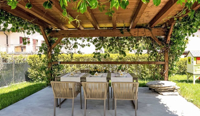 Beautiful villa for 6 people with WIFI, TV, patio and pets allowed
