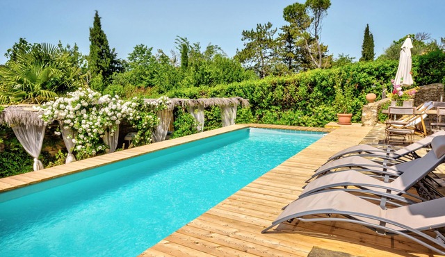 BorgoMarcena - Imperfect luxury retreat in Marcena