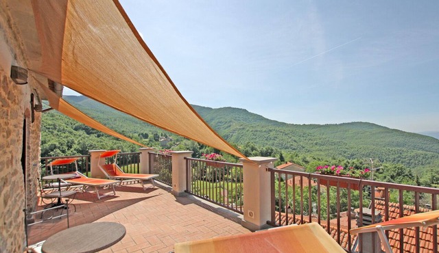 Casa Del Vescovo, Mountain Retreat - Restored12th century house.