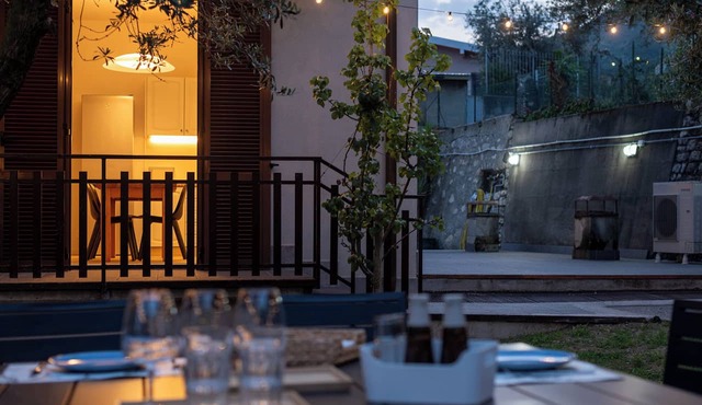 CASA RITA VACATION HOME: FREE PARKING, GARDEN WITH BARBECUE, AND TERRACES - TOP CLASS