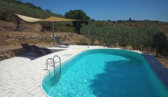 Casa Rustico Relax completely private with pool in the olive grove with a fantastic panorama in Sicilia