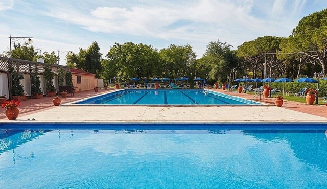Casa Tera B: A graceful two-story apartment in the characteristic style of the Tuscan countryside, with Free WI-FI. in Grosseto