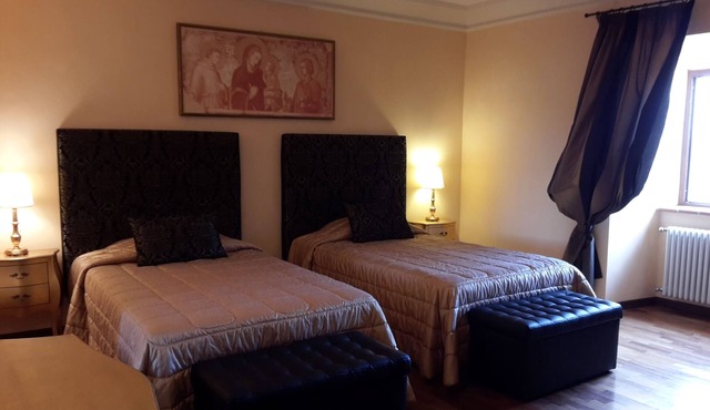 Castello Izzalini Todi Resort "Apt 8 Twins"