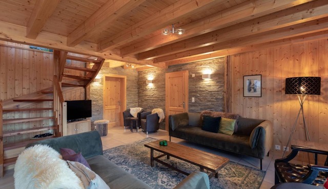 Chalet Belle Roche | Recently renovated | Jacuzzi