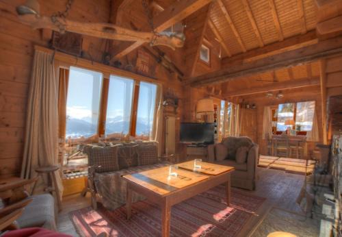 Chalet Feline a Anzere avec vue sur les Alpes