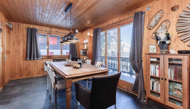 Chalet Noisette Authentic Swiss Chalet Perfect for Families