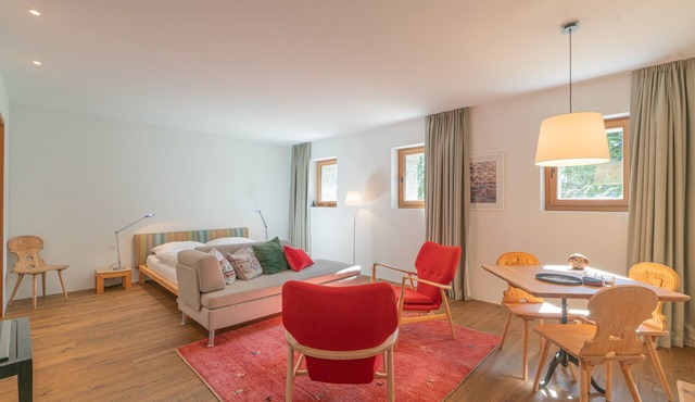 Chesa Piol Studio – Modern Studio with a View & Wellness Facilities