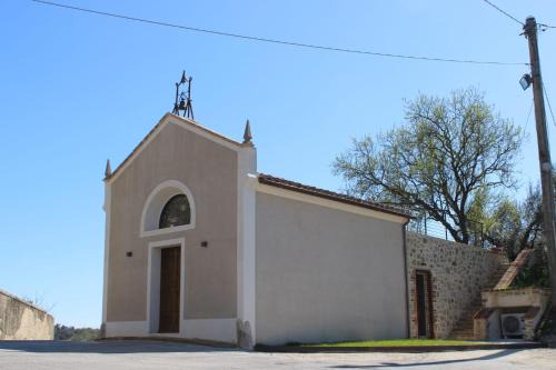 Chiesina di Montesperello