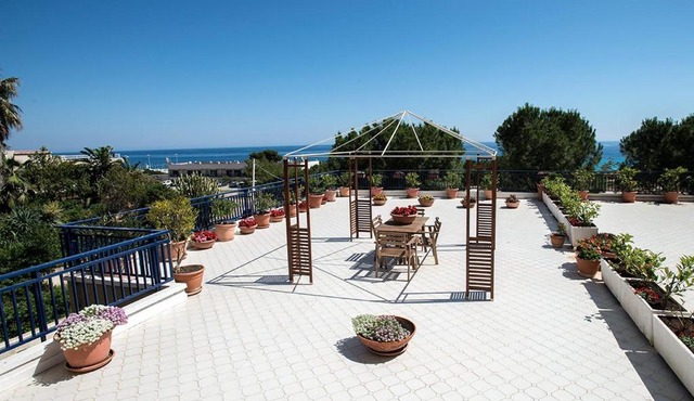 Corallo Addaura apartment, Mondello