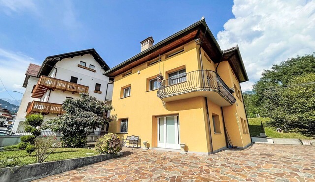 Cosy apartment for 4 guests with WIFI and TV