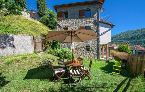 Cozy Apartment In Benabbio With Wifi