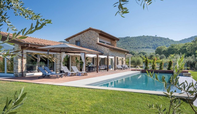 Cozy home in Cortoreggio- AR with sauna