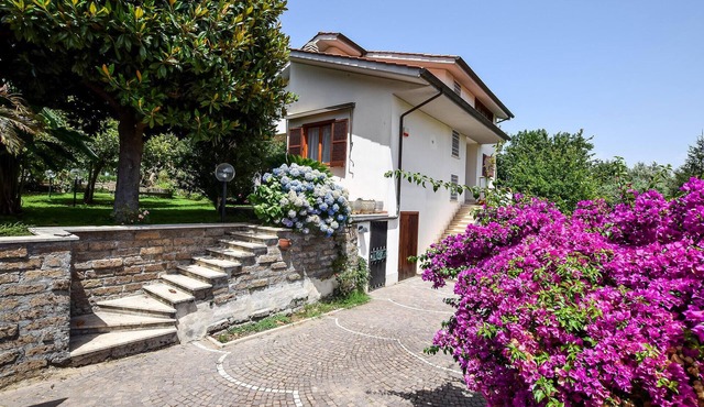 Cozy home in Anguillara Sabazia