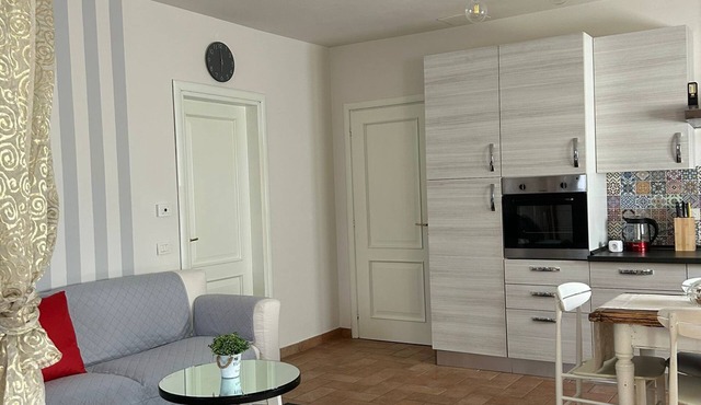 Cozy studio apartment near the basilica in central area