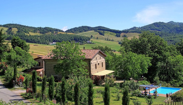 Detached vacation home with private pool ideal for large families with children