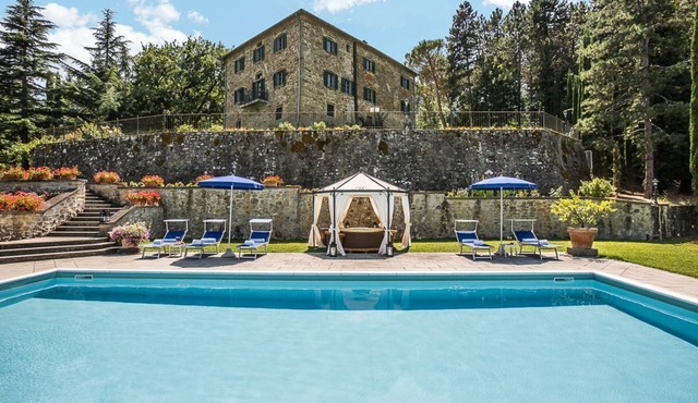 Dimora Cardamini - Six Bedroom Villa, Sleeps 12