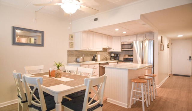 Direct Oceanfront, Mid-Town, Updated & Spacious 1st Floor - Walk off to Beach in Ocean City