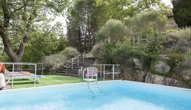 Docciole: Chianti Villa and Pool for 12