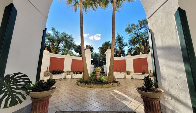 Donna Rita suite with garden