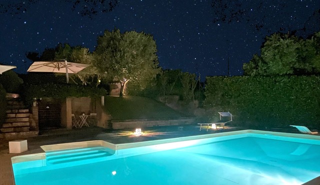 Elegante Villa con piscina privata a Bracciano per una vacanza in totale relax