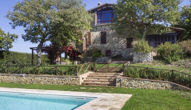 FAB 5BD DESIGNER VILLA, PRIVATE HEATED POOL & AMAZING VIEWS, TOP SIENA CHIANTI