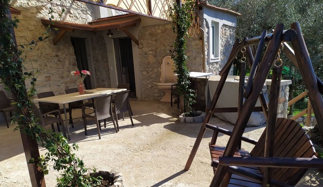 FarmHouse, Villa Paradise