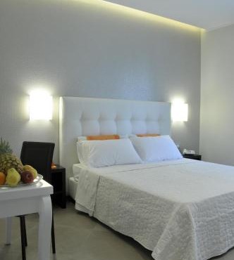Gemini Suite in Rome