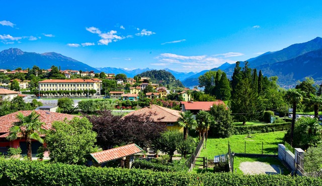 Glowy Bellagio - One Bedroom Apartment, Sleeps 2