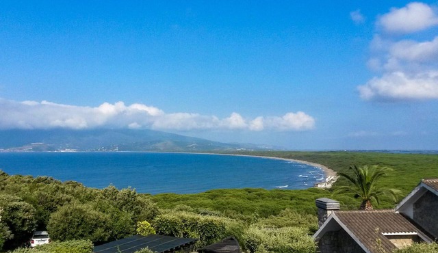 Great Sea views short walk to Beach, private Pool, spacious garden, family villa