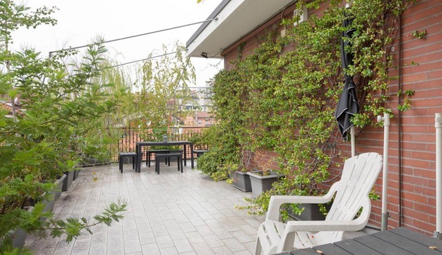 GuestHost - APT with large terrace - Calvairate neighborhood