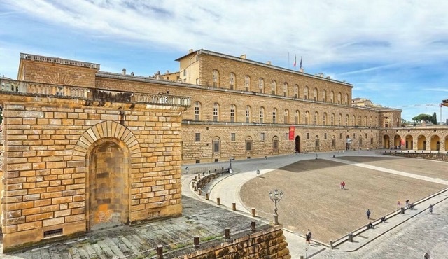 Historic Elegance in the Heart of Florence