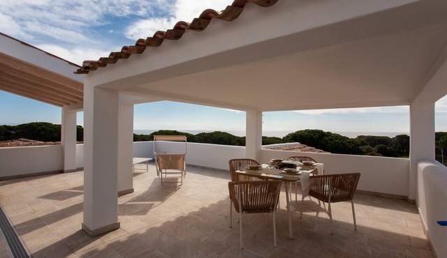 Holiday Home 'Casa Bella Vista' with Sea View, Garden, Terrace & Wi-Fi