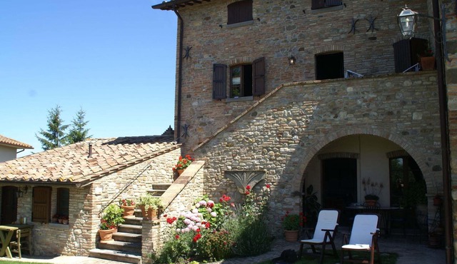 Holiday Home in Montone with Pool & Garden