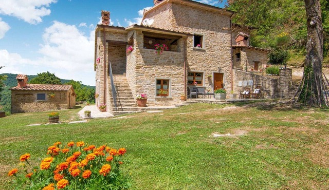 Holiday Home in Città di Castello with Pool