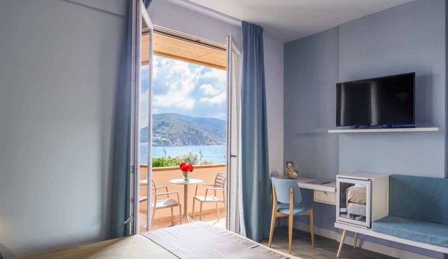 Hotel Riva Del Sole