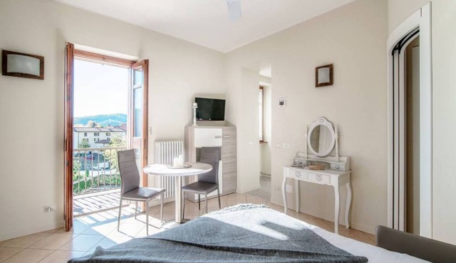 I Promessi Sposi - My Home in Como