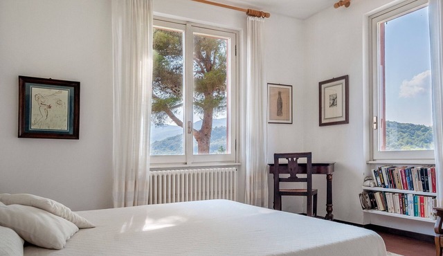 Il Grifo – Cozy Apartment with Sea View, Private Garden and Wi-Fi