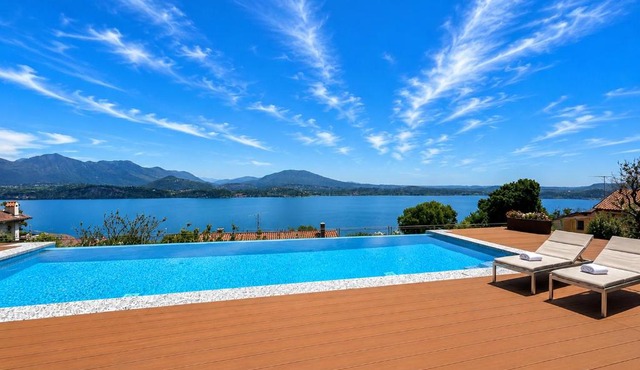 Infinity-Pool Belgirate in Belgirate