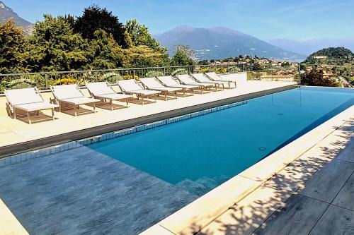 Lake Como Retreat,AC,pool,EV car