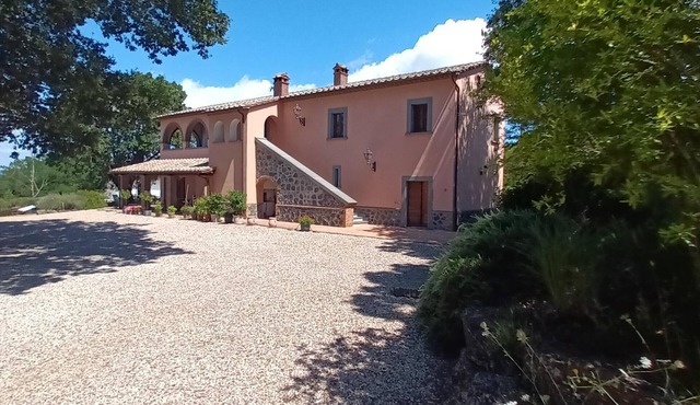 LaPorcilaia Holiday heaven in the heart of Italy Large sunny breathtaking views