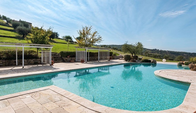 Loreno, Fattoria la Pieve, Roccalbegna, Grosseto and Maremma